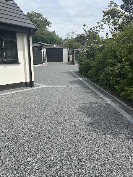 Lorraine F driveway transformation
